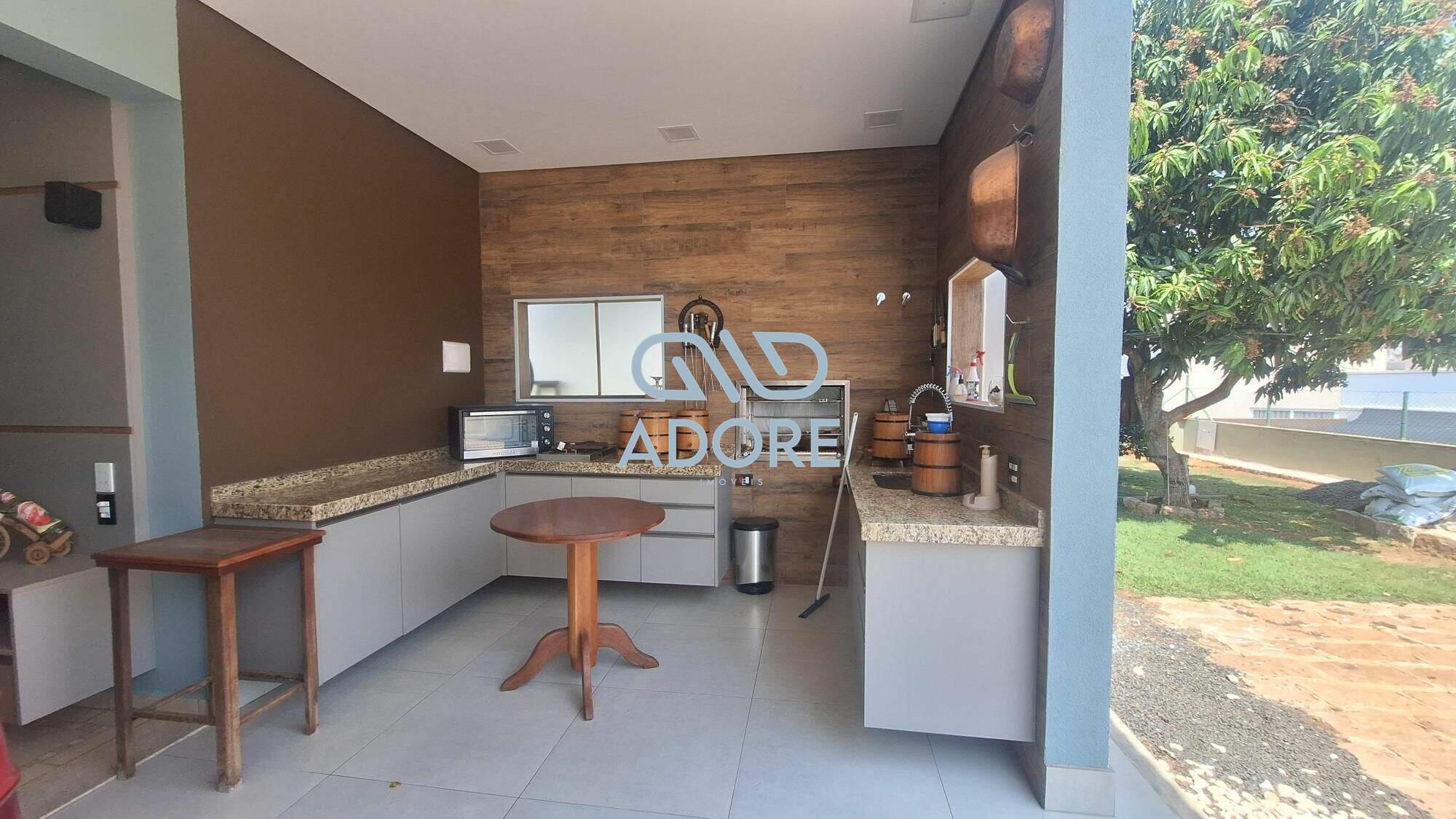 Casa de Condomínio à venda no Condomínio Terras de Mont Serrat: 