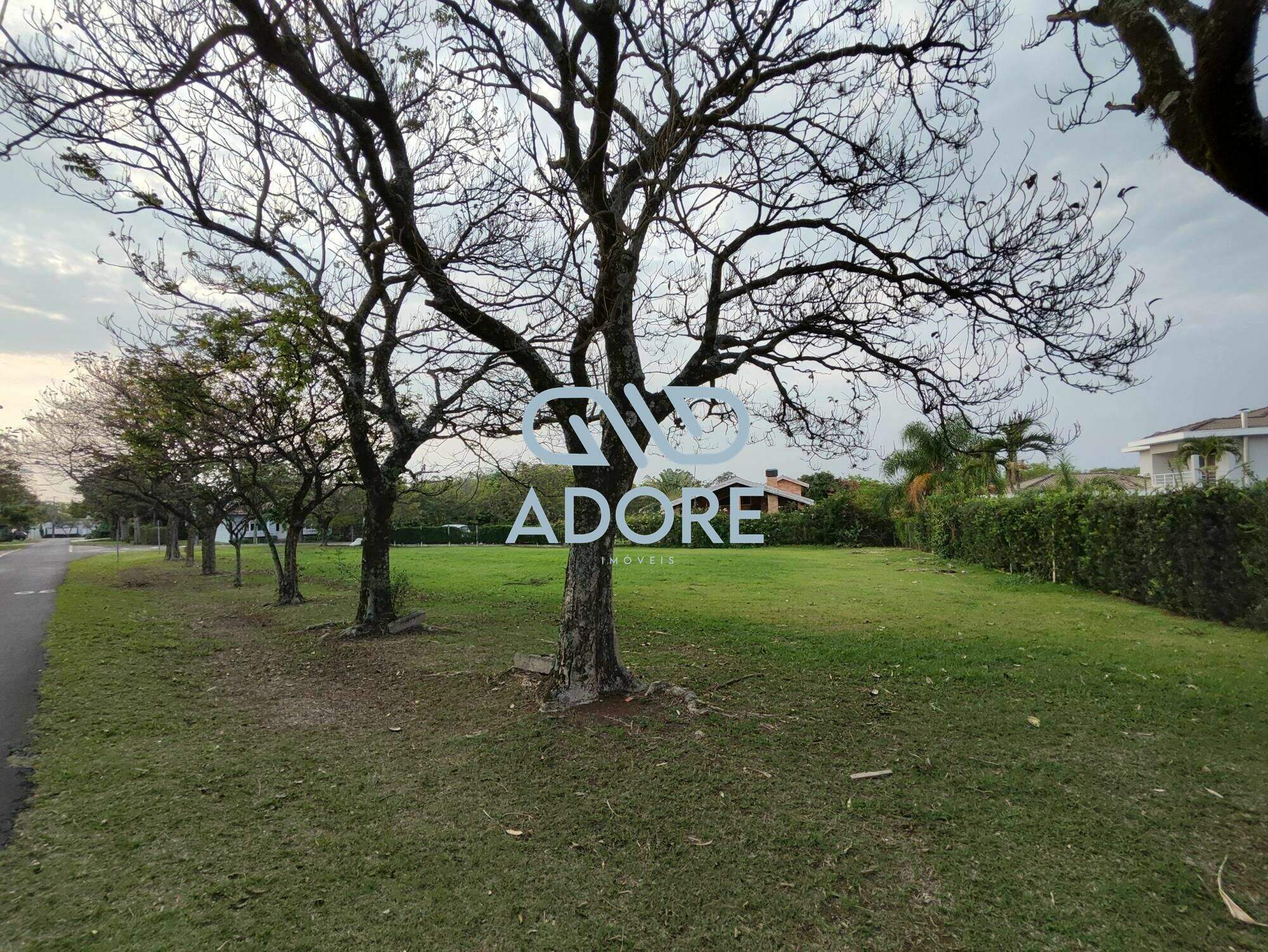 Terreno à venda no Condomínio Primavera : 