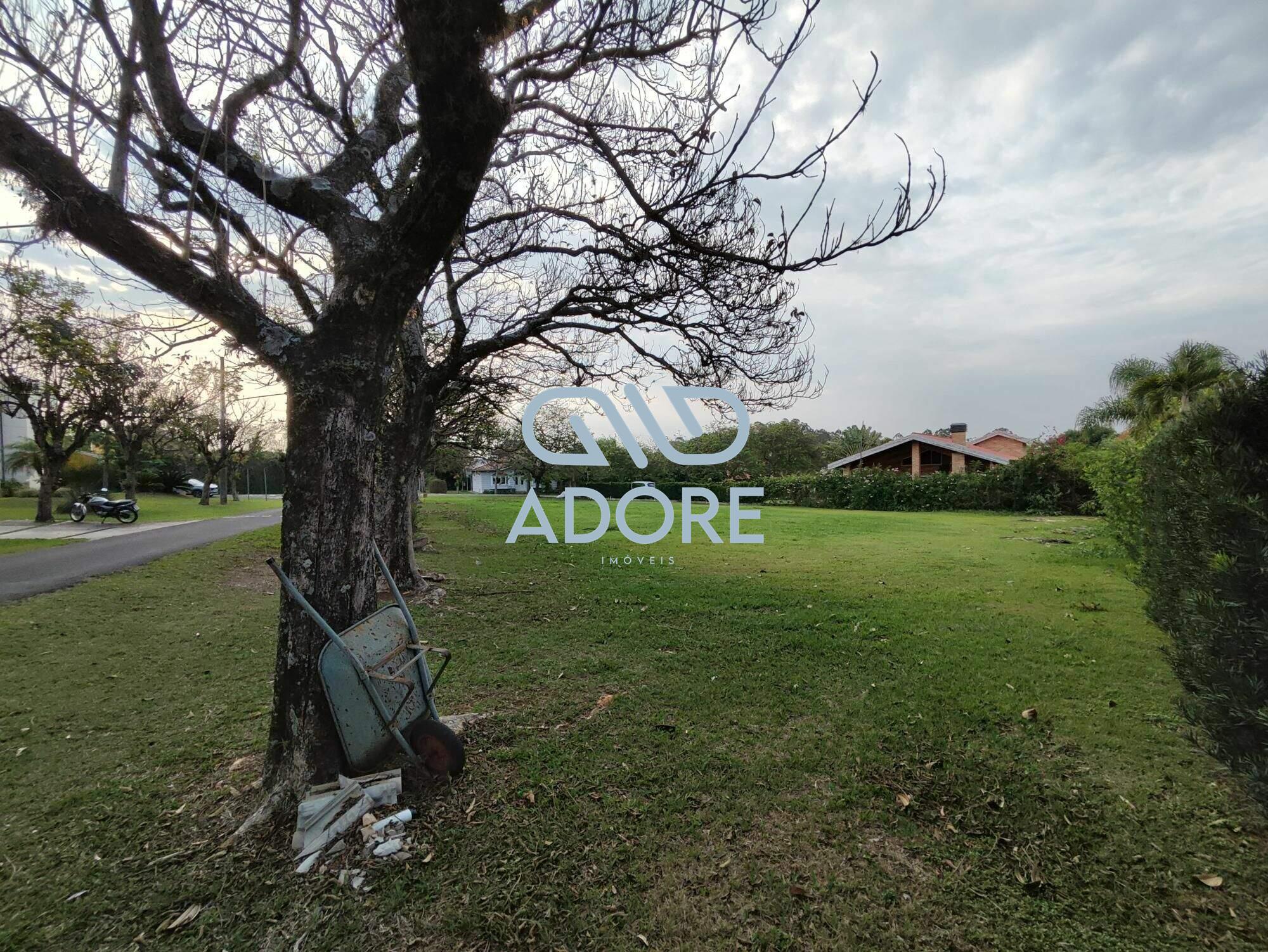 Terreno à venda no Condomínio Primavera : 