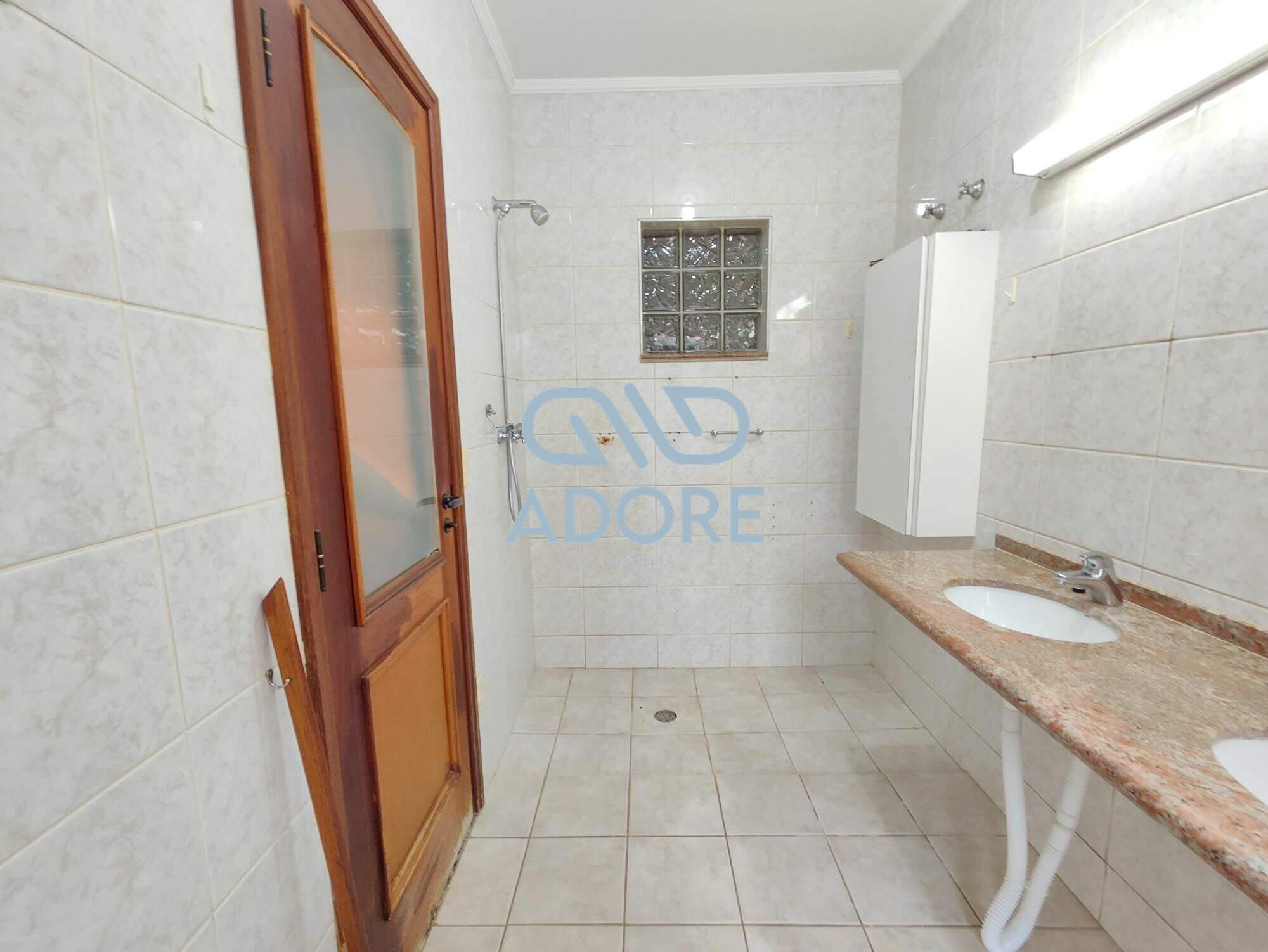 Casa de Condomínio à venda no Condomínio Primavera : 