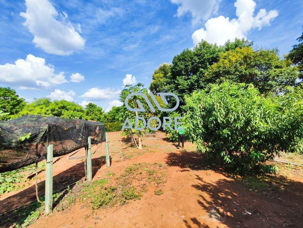 Terreno à venda no Condomínio Primavera : 