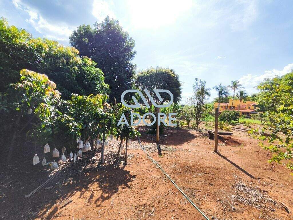 Terreno à venda no Condomínio Primavera : 