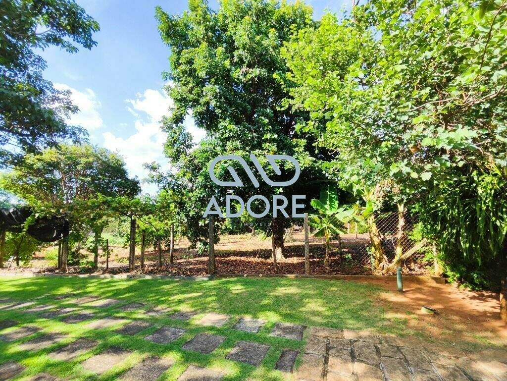 Terreno à venda no Condomínio Primavera : 