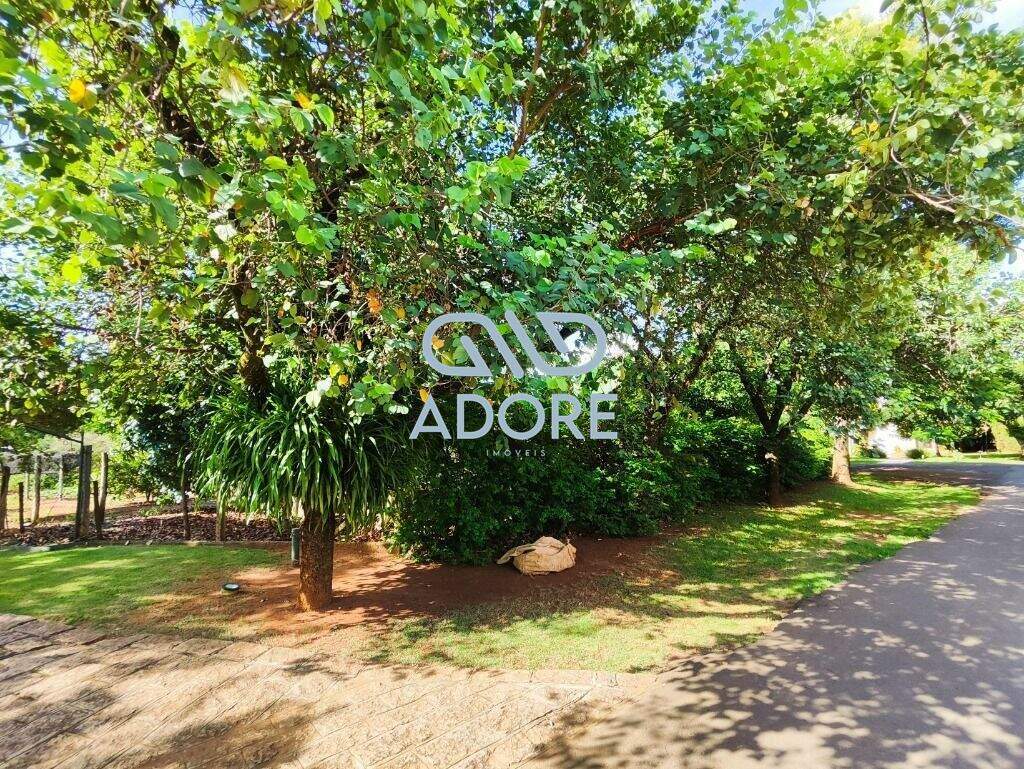 Terreno à venda no Condomínio Primavera : 