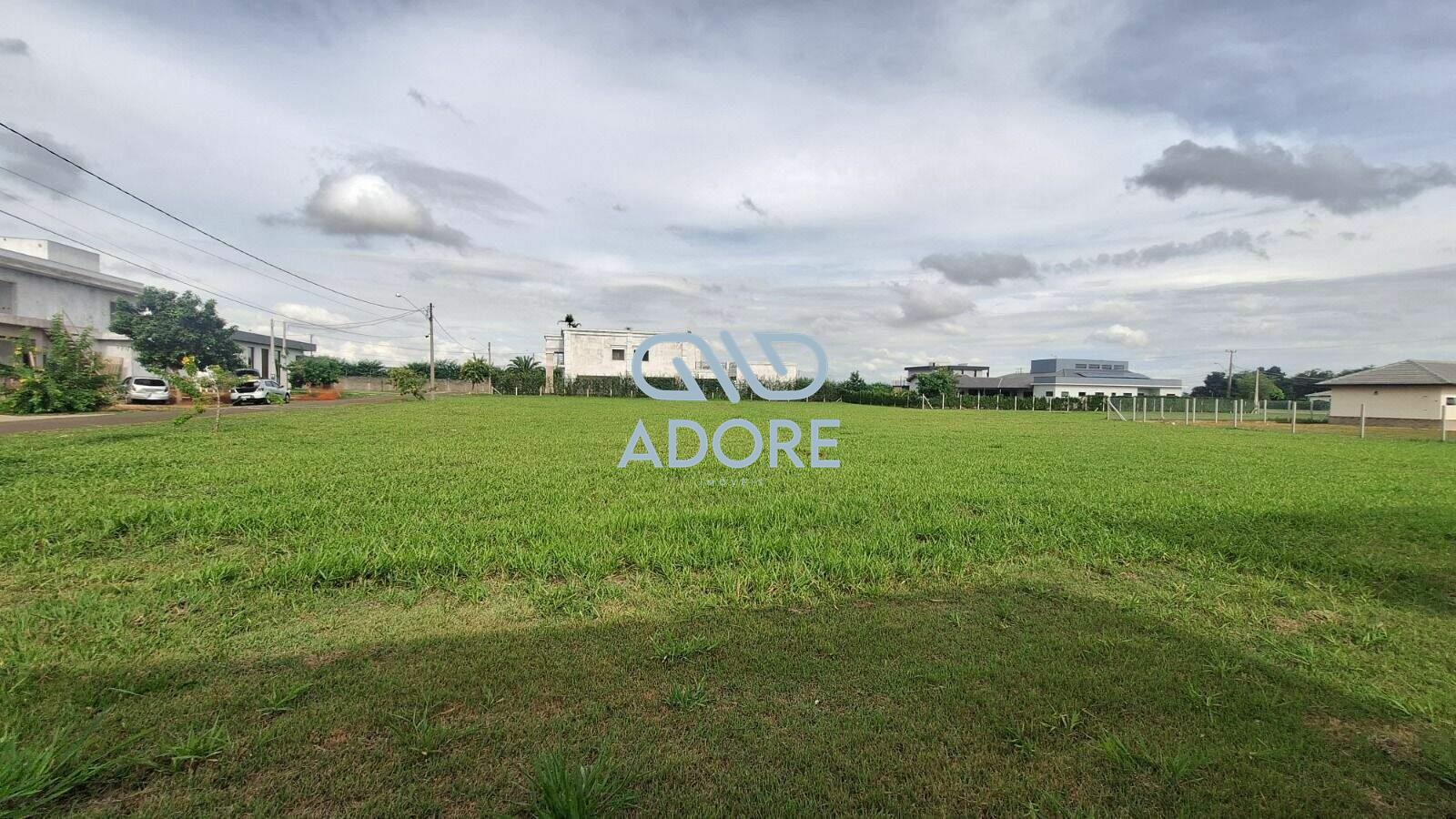 Terreno à venda no Condomínio Primavera : 