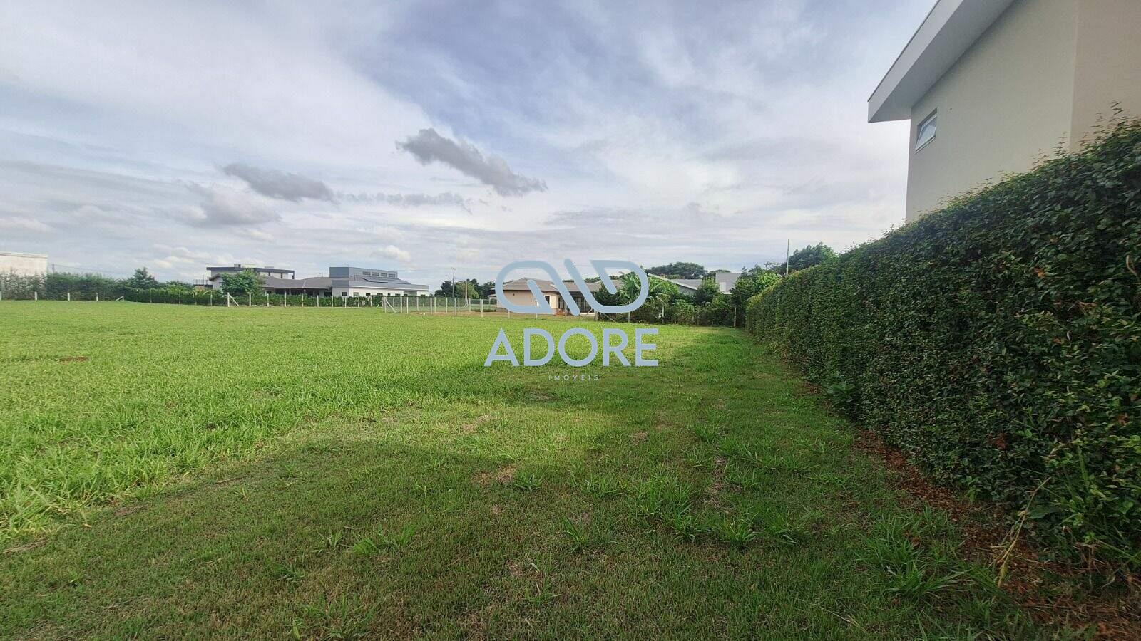 Terreno à venda no Condomínio Primavera : 