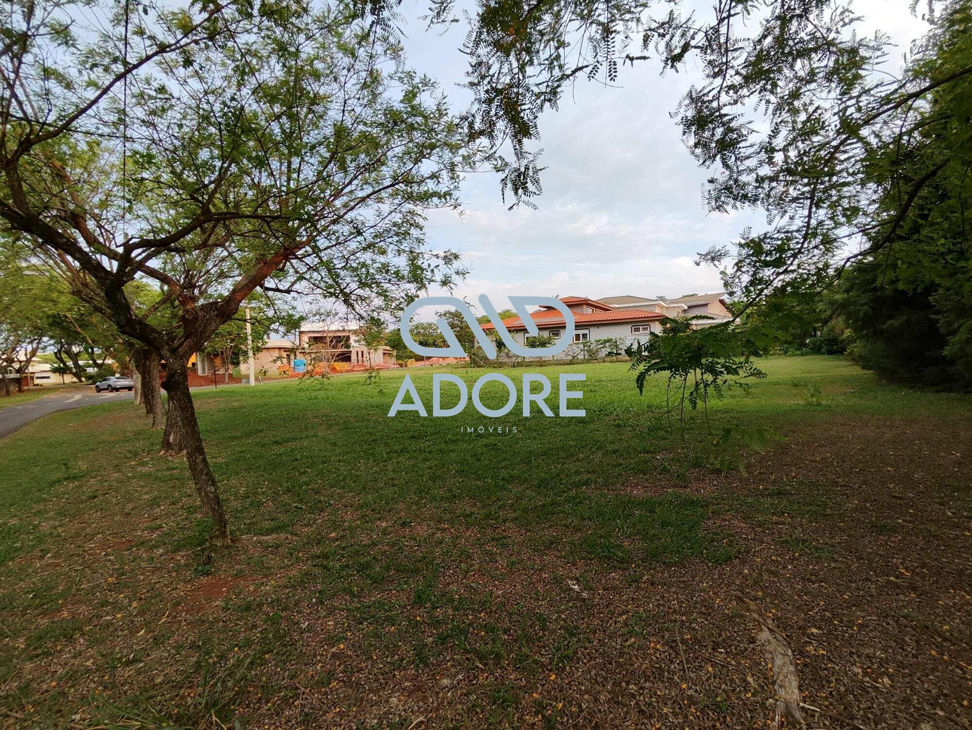 Terreno à venda no Condomínio Primavera : 