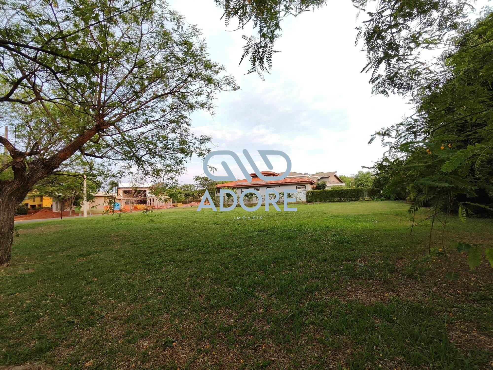 Terreno à venda no Condomínio Primavera : 