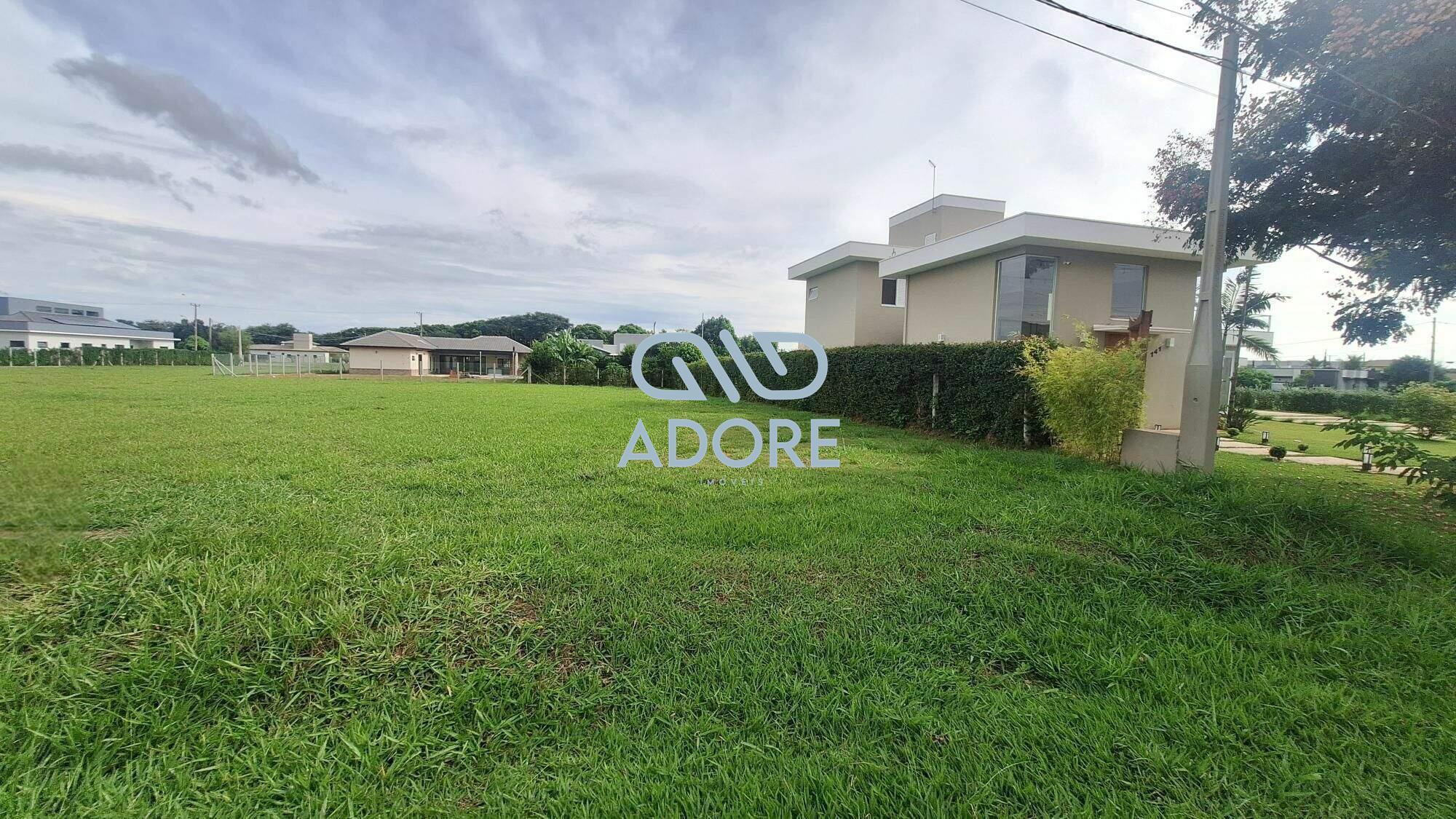 Terreno à venda no Condomínio Primavera : 