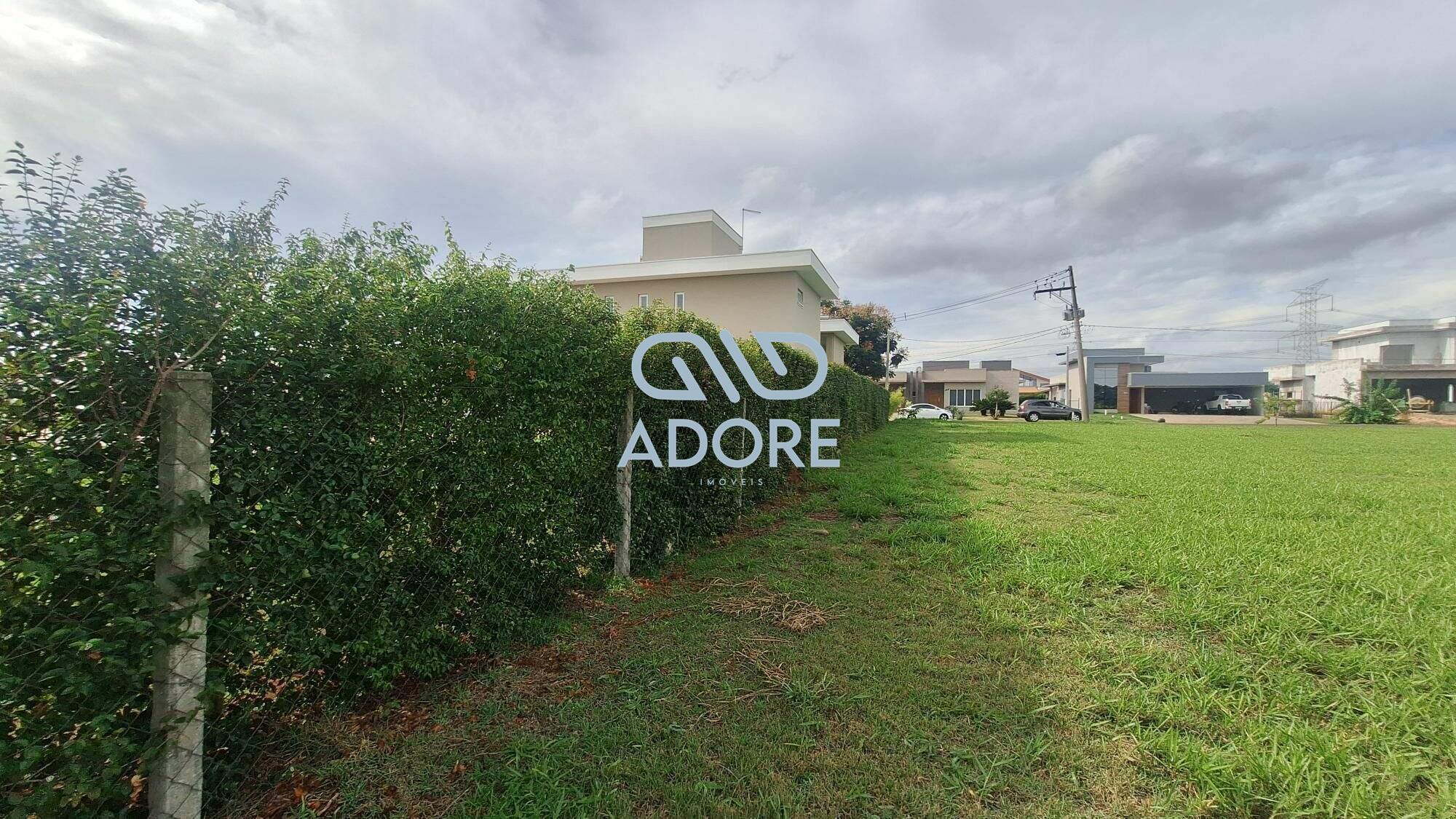 Terreno à venda no Condomínio Primavera : 