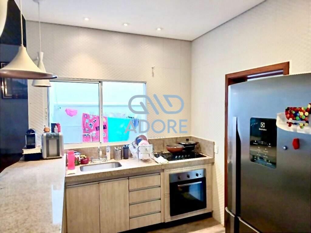 Casa de Condomínio à venda no Jardim Cidade Jardim: 