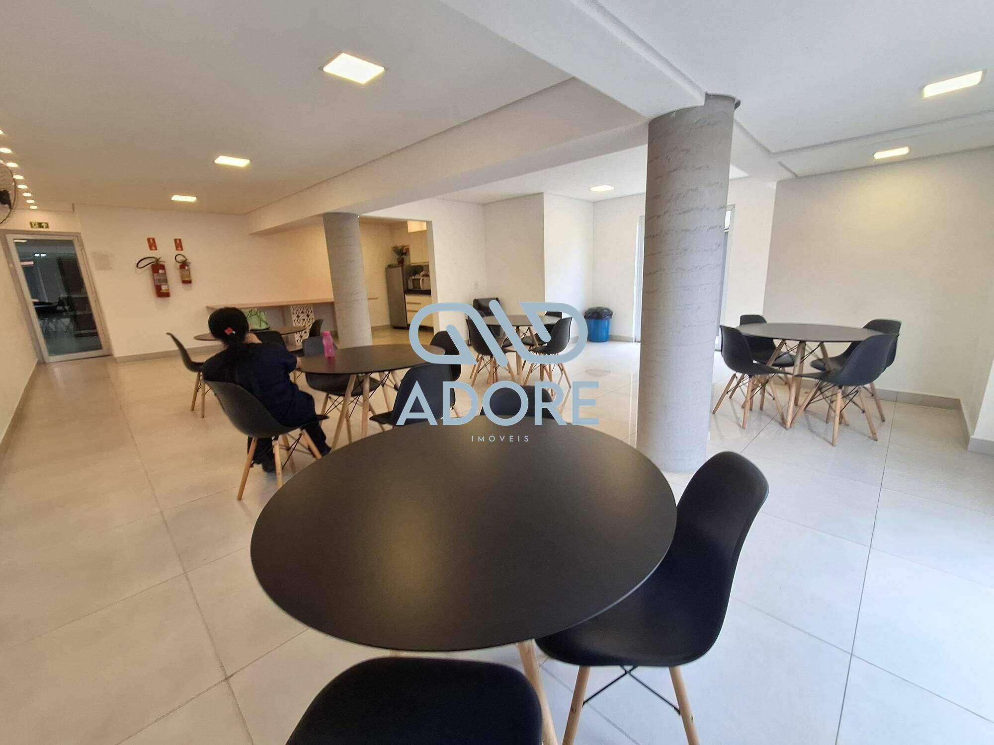 Apartamento à venda no Jardim Nair Maria: