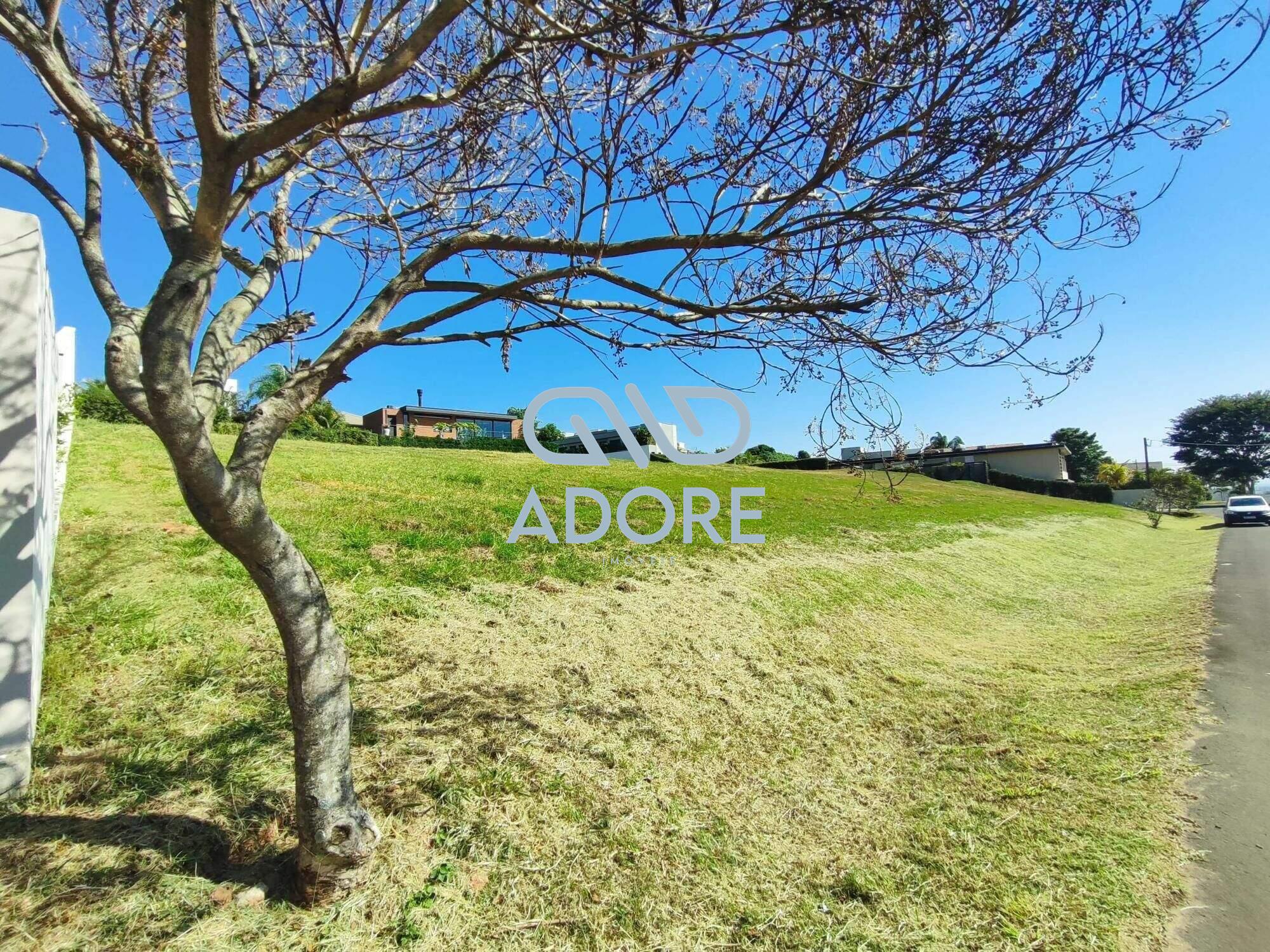 Terreno à venda no Condomínio Xapada Parque Ytu: 