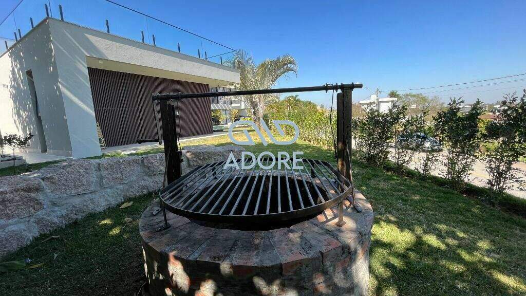 Casa de Condomínio à venda no Kurumin: 