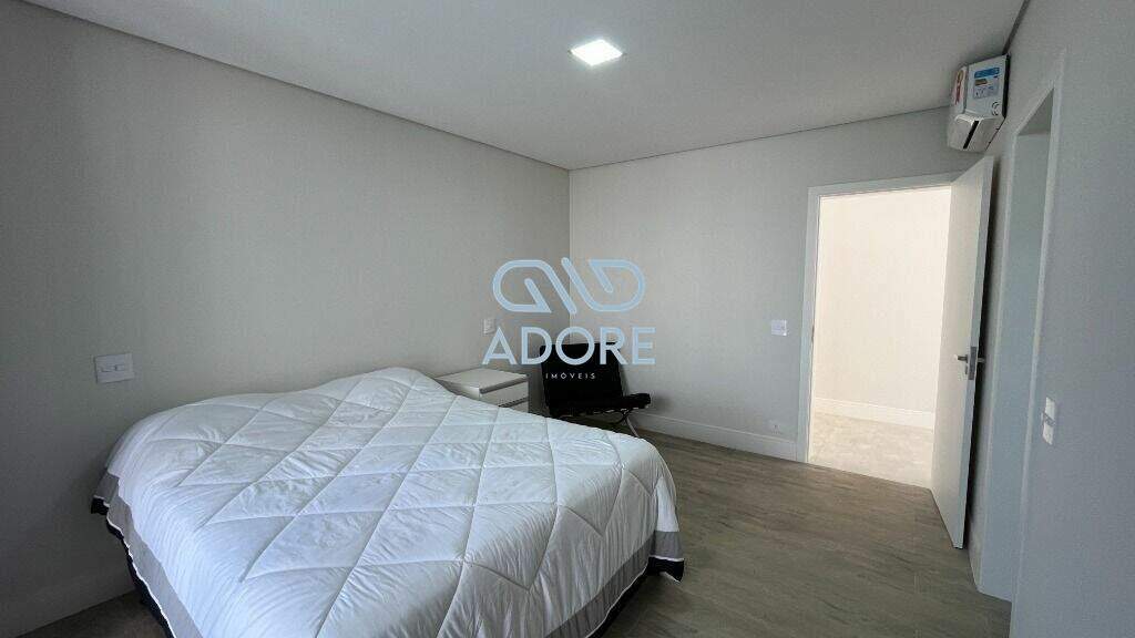 Casa de Condomínio à venda no Kurumin: 