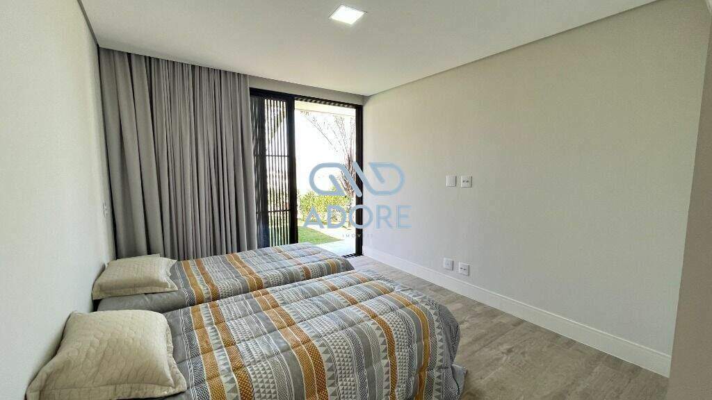 Casa de Condomínio à venda no Kurumin: 