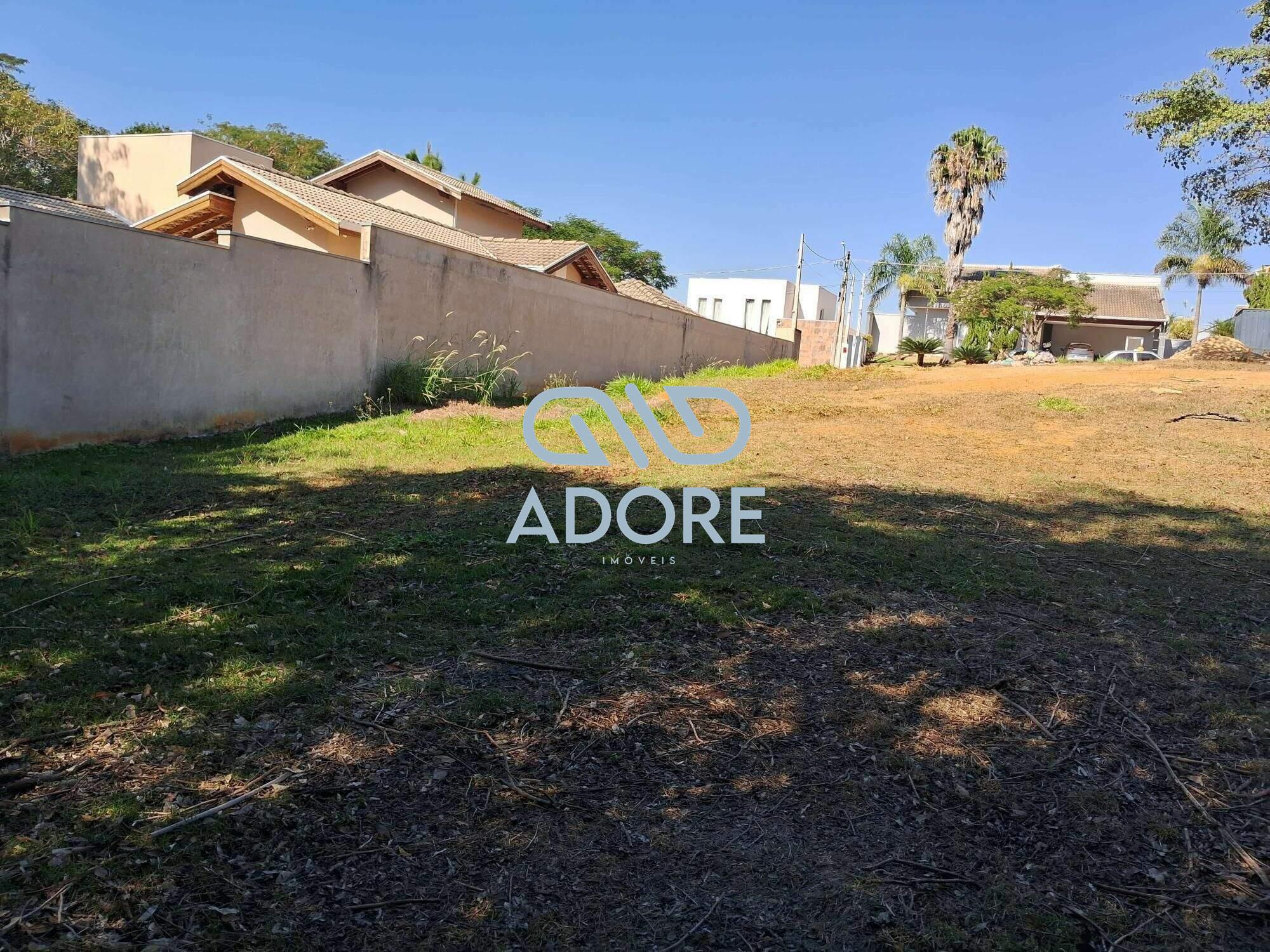 Terreno à venda no Jardim Santa Monica: 