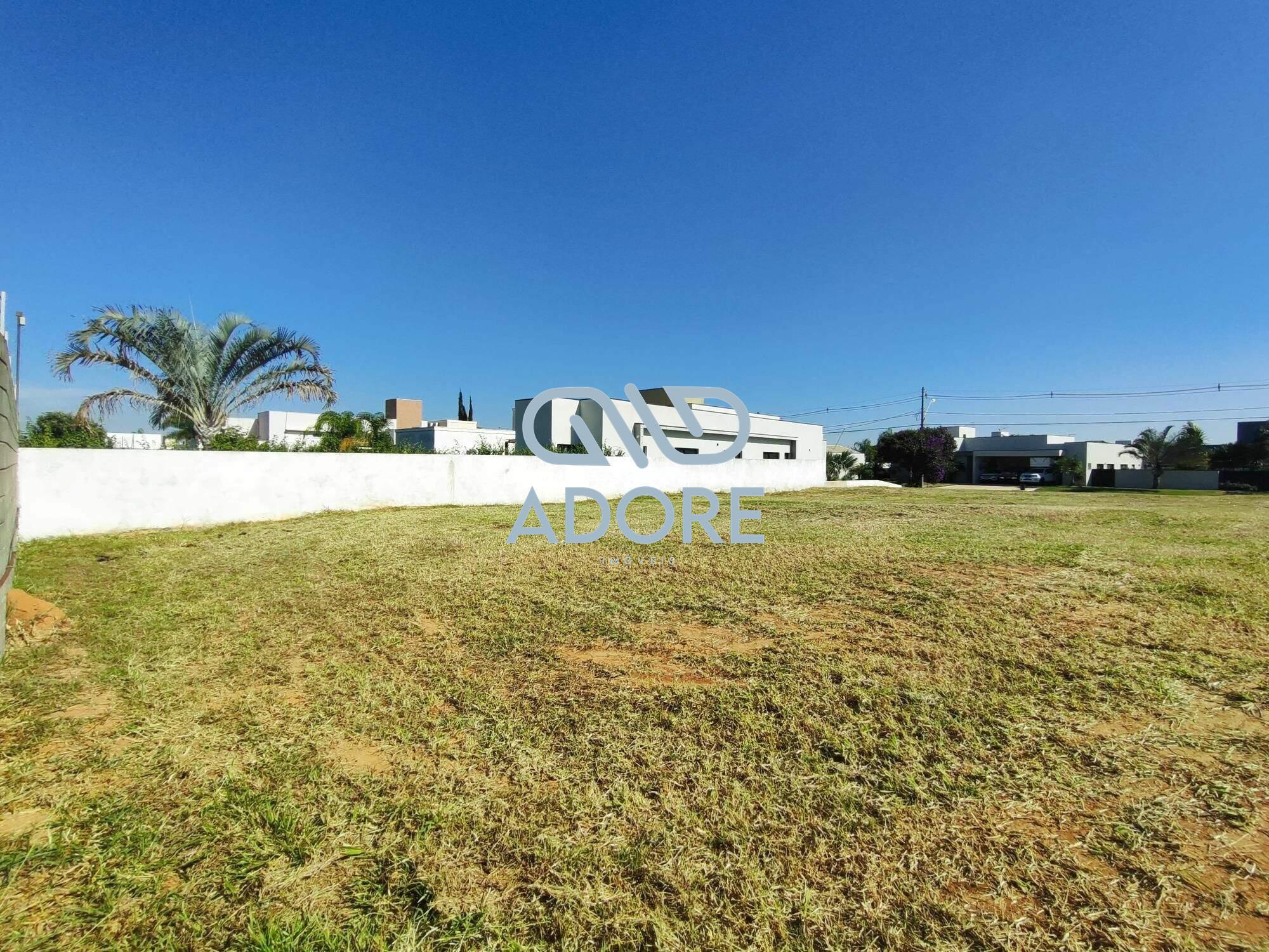 Terreno à venda no Condomínio Xapada Parque Ytu: 