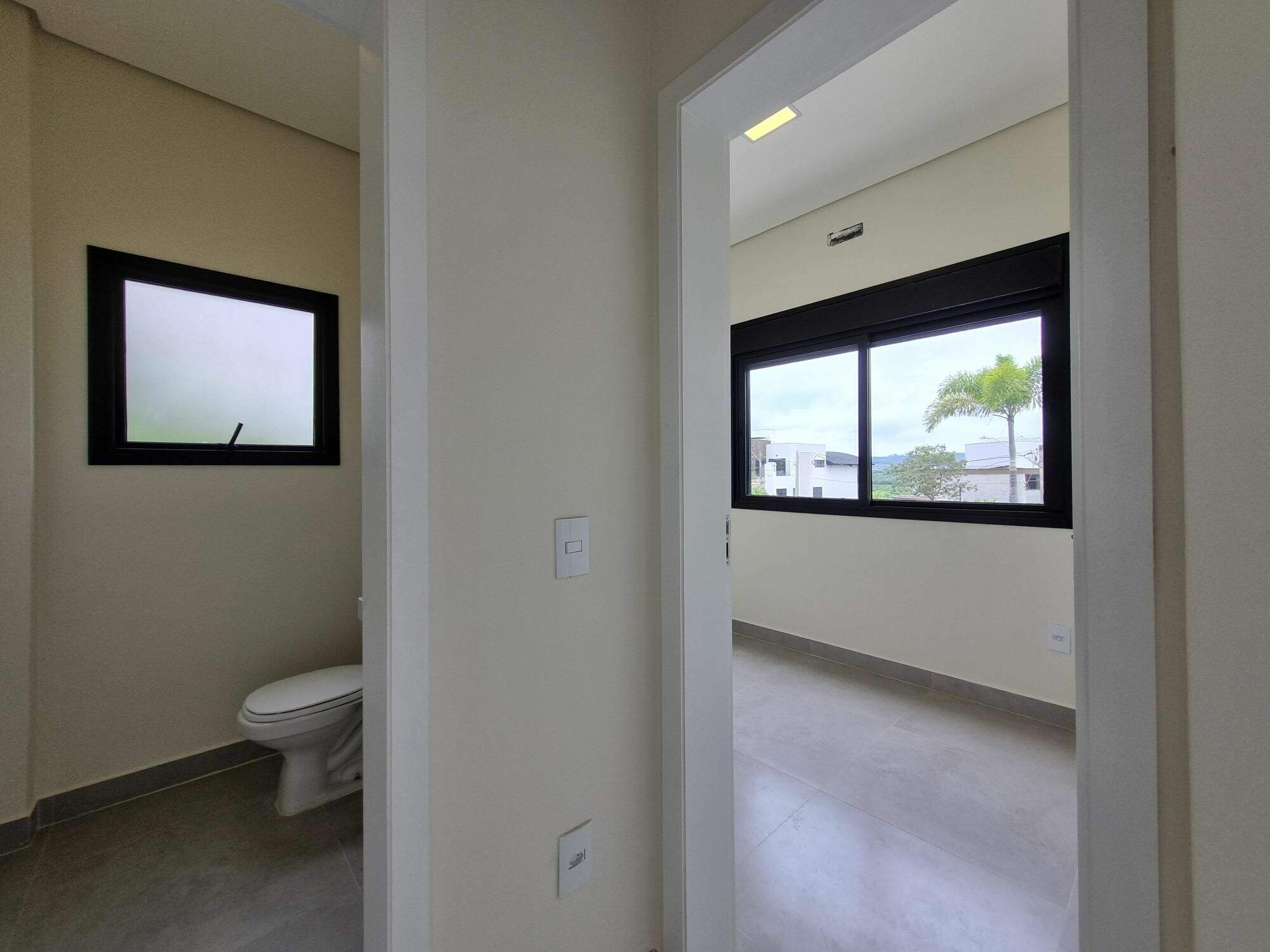 Casa de Condomínio à venda no Condomínio Plaza Athénée: 