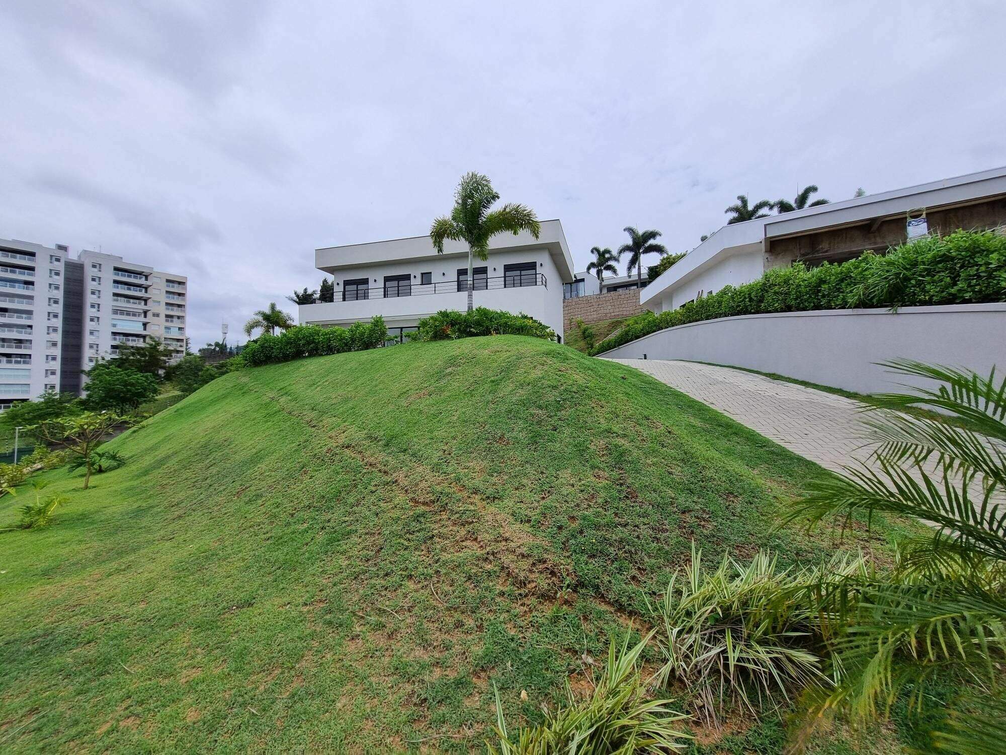 Casa de Condomínio à venda no Condomínio Plaza Athénée: 