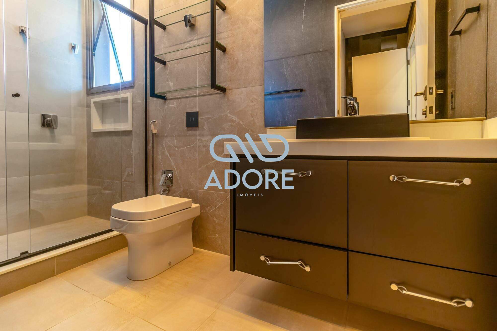 Casa de Condomínio à venda no Condomínio Plaza Athénée: 