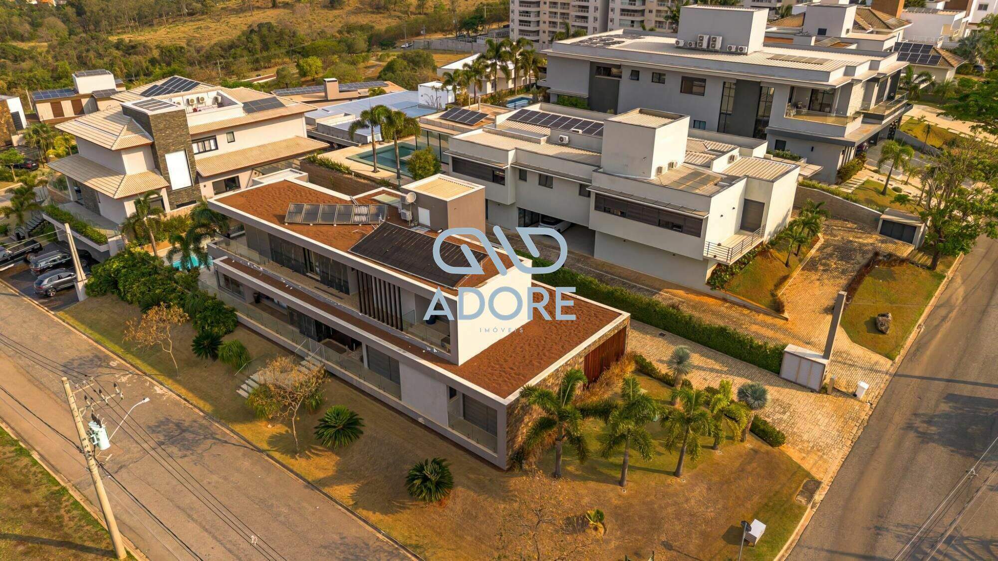 Casa de Condomínio à venda no Condomínio Plaza Athénée: 