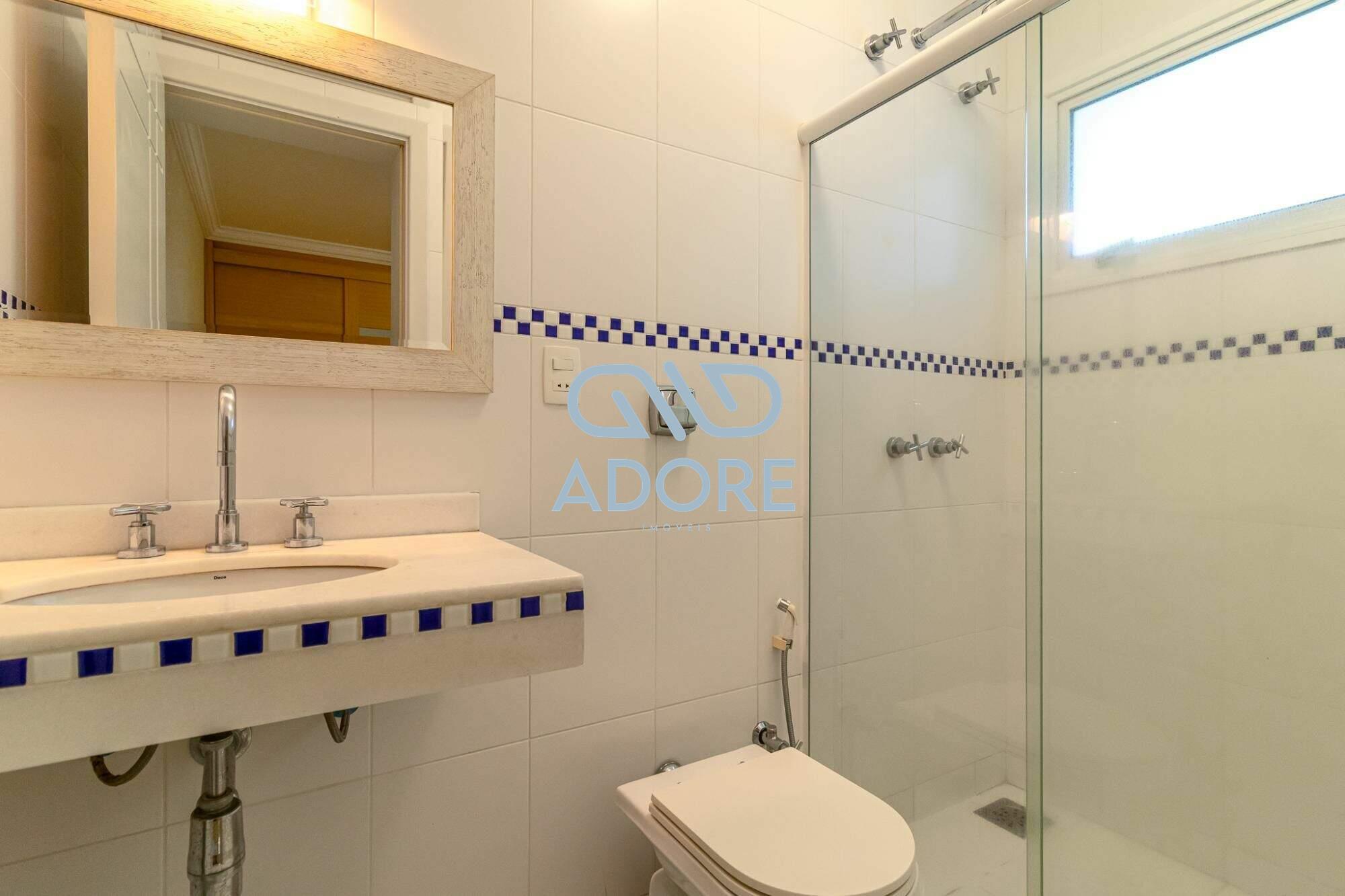 Casa de Condomínio à venda no Condomínio Plaza Athénée: 