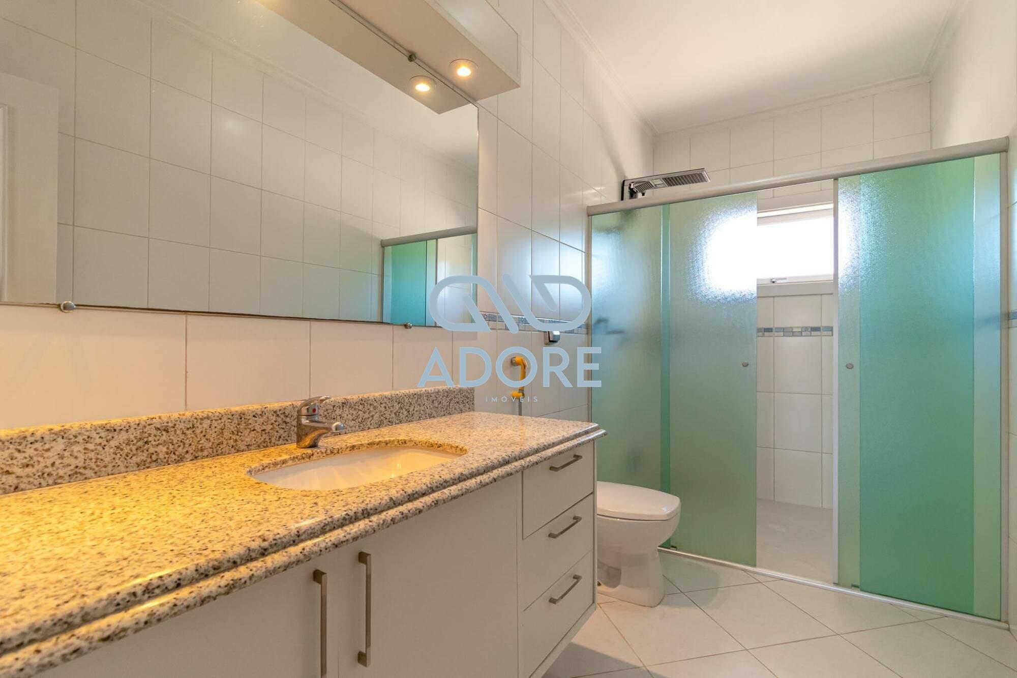 Casa de Condomínio à venda no Condomínio Plaza Athénée: 