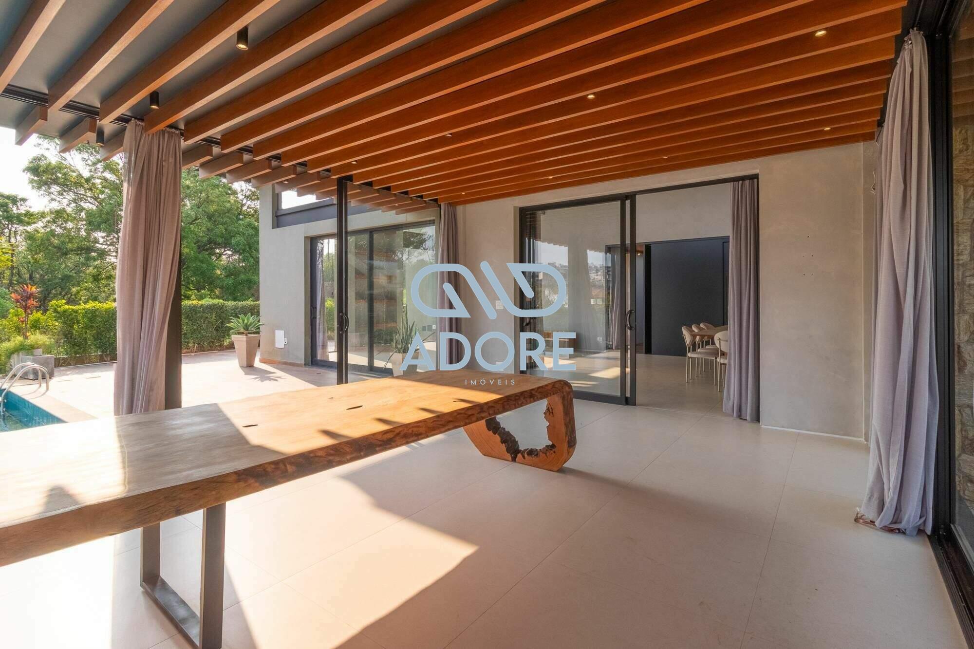 Casa de Condomínio à venda no Condomínio Plaza Athénée: 