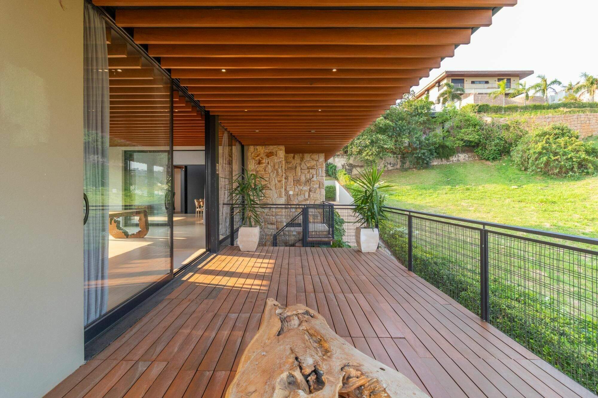 Casa de Condomínio à venda no Condomínio Plaza Athénée: 