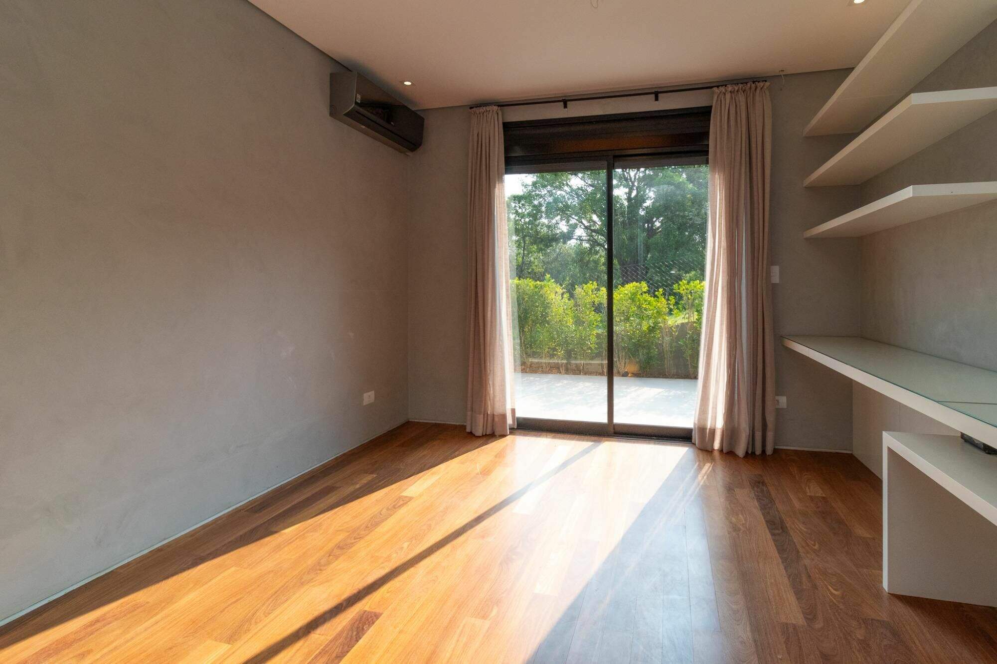 Casa de Condomínio à venda no Condomínio Plaza Athénée: 