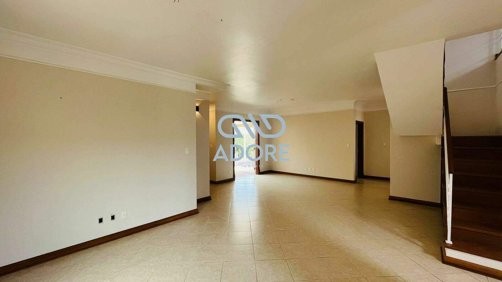 Casa de Condomínio à venda no Condomínio Plaza Athénée: 