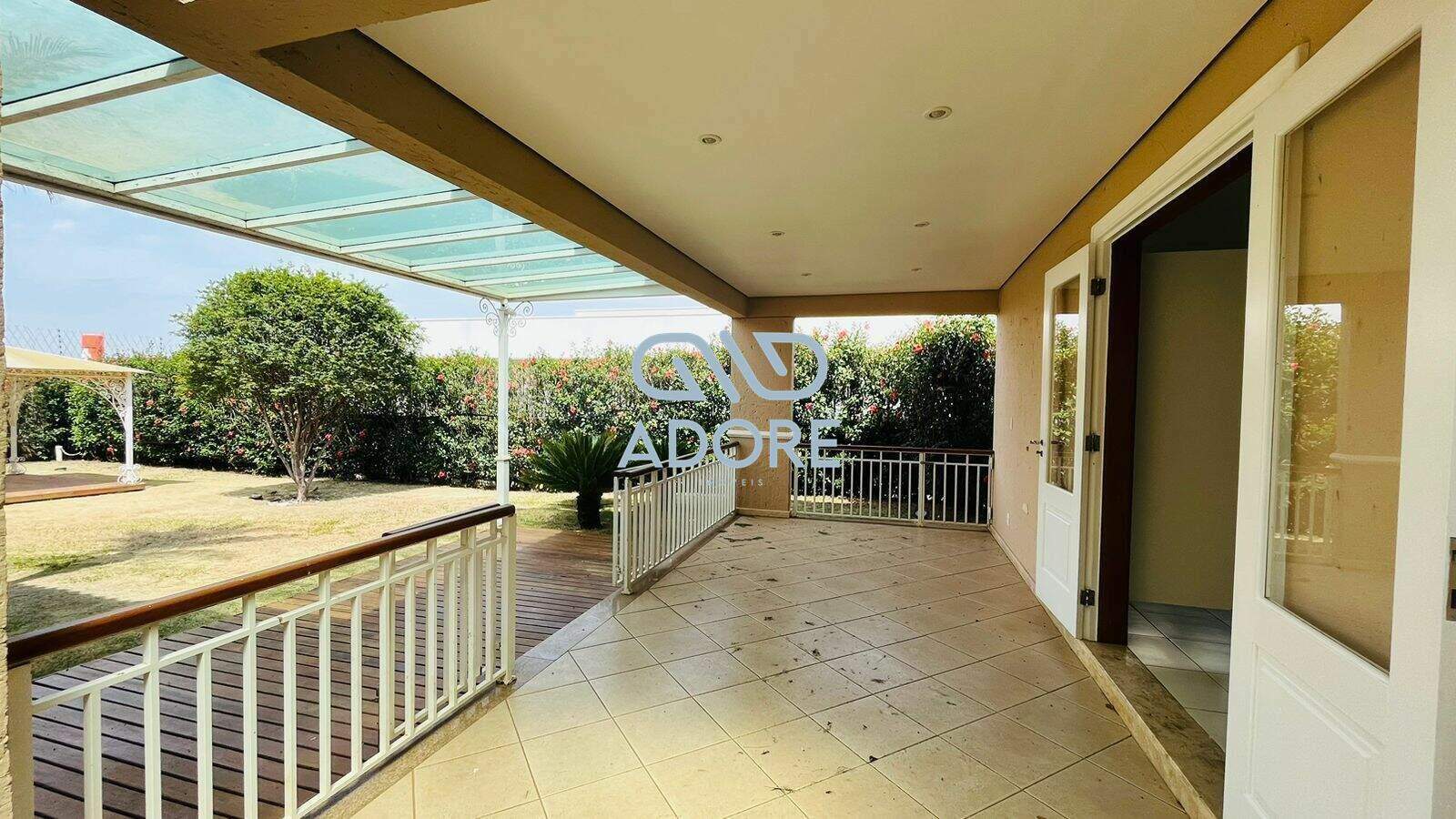 Casa de Condomínio à venda no Condomínio Plaza Athénée: 