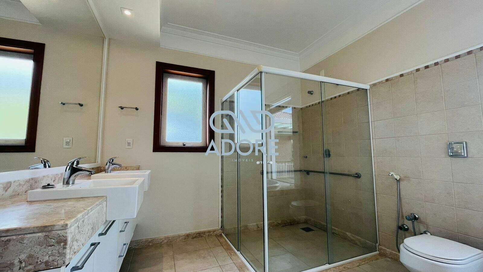 Casa de Condomínio à venda no Condomínio Plaza Athénée: 