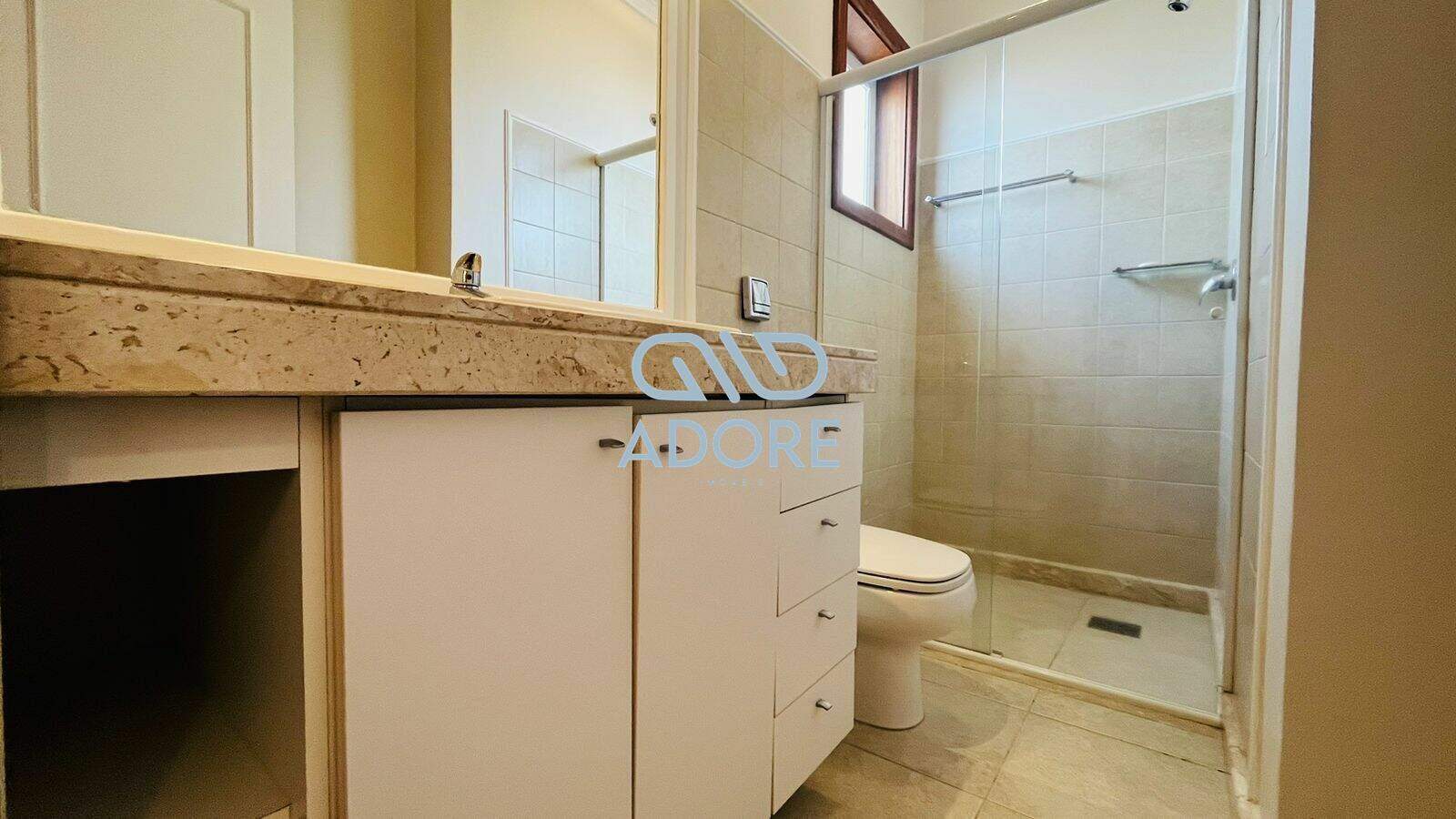 Casa de Condomínio à venda no Condomínio Plaza Athénée: 