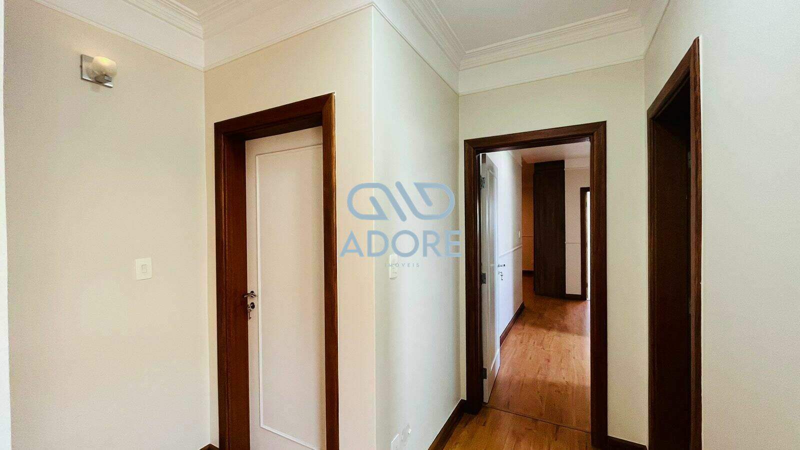 Casa de Condomínio à venda no Condomínio Plaza Athénée: 