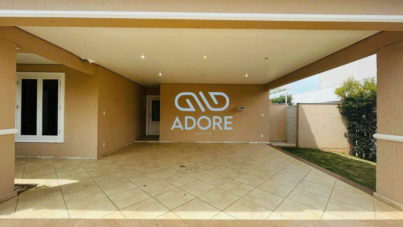 Casa de Condomínio à venda no Condomínio Plaza Athénée: 