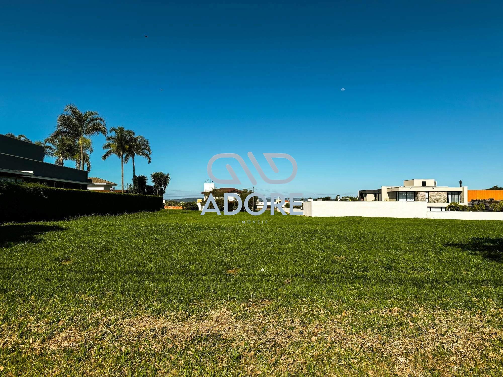 Terreno à venda no Condomínio Xapada Parque Ytu: 
