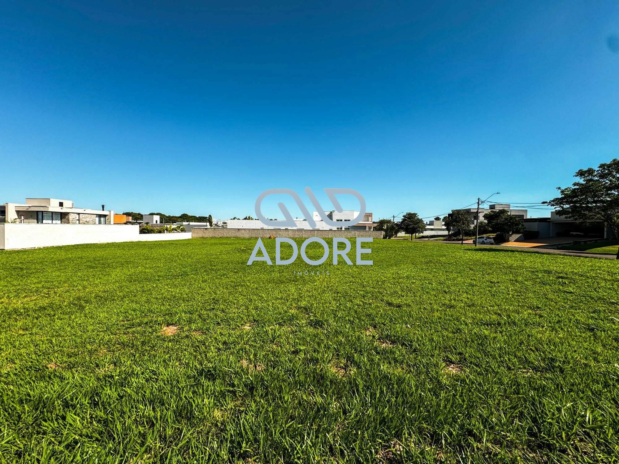 Terreno à venda no Condomínio Xapada Parque Ytu: 