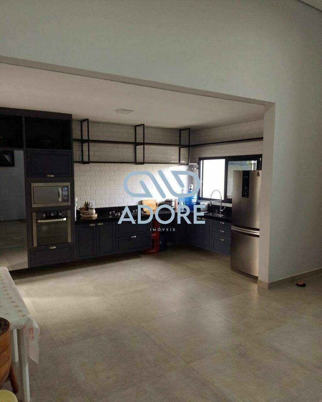 Casa de Condomínio à venda no Jardins do Império: 