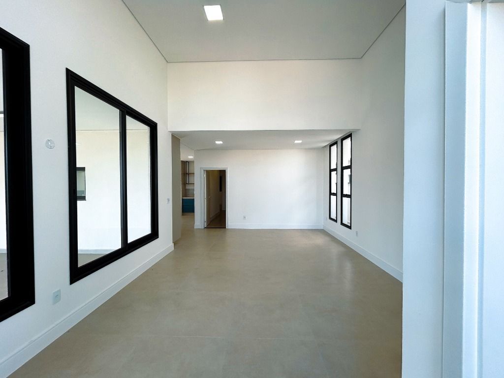 Casa de Condomínio à venda no Vila Romão: 