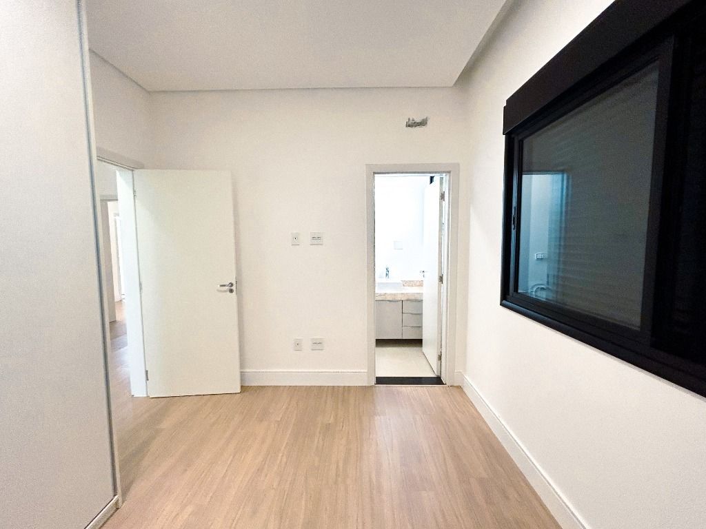 Casa de Condomínio à venda no Vila Romão: 