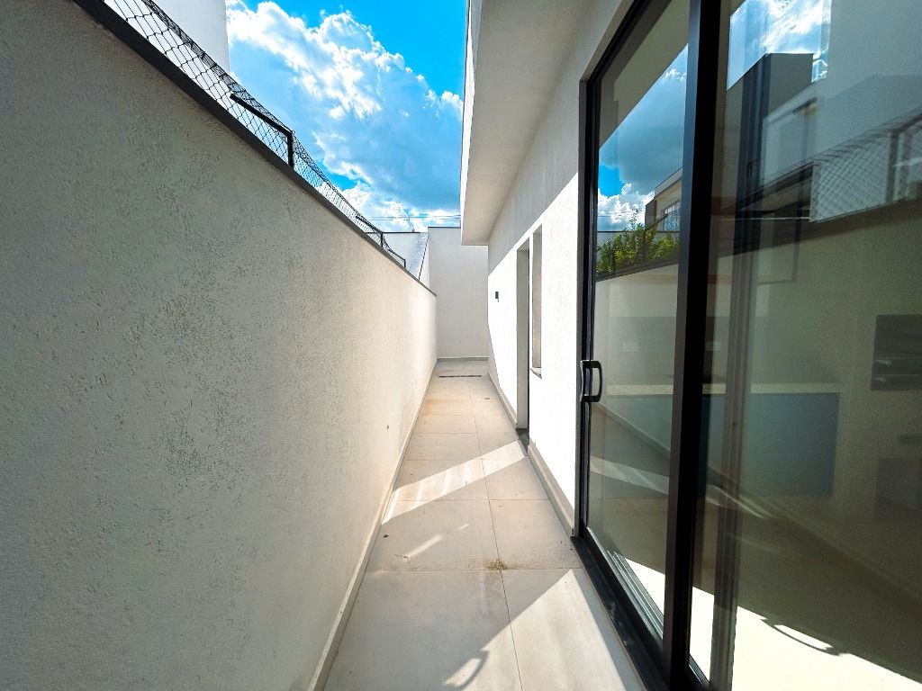 Casa de Condomínio à venda no Vila Romão: 