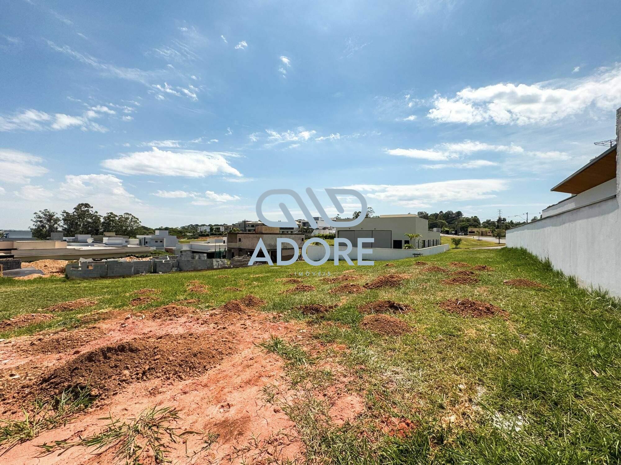 Terreno à venda no Condomínio Villas do Golfe: 