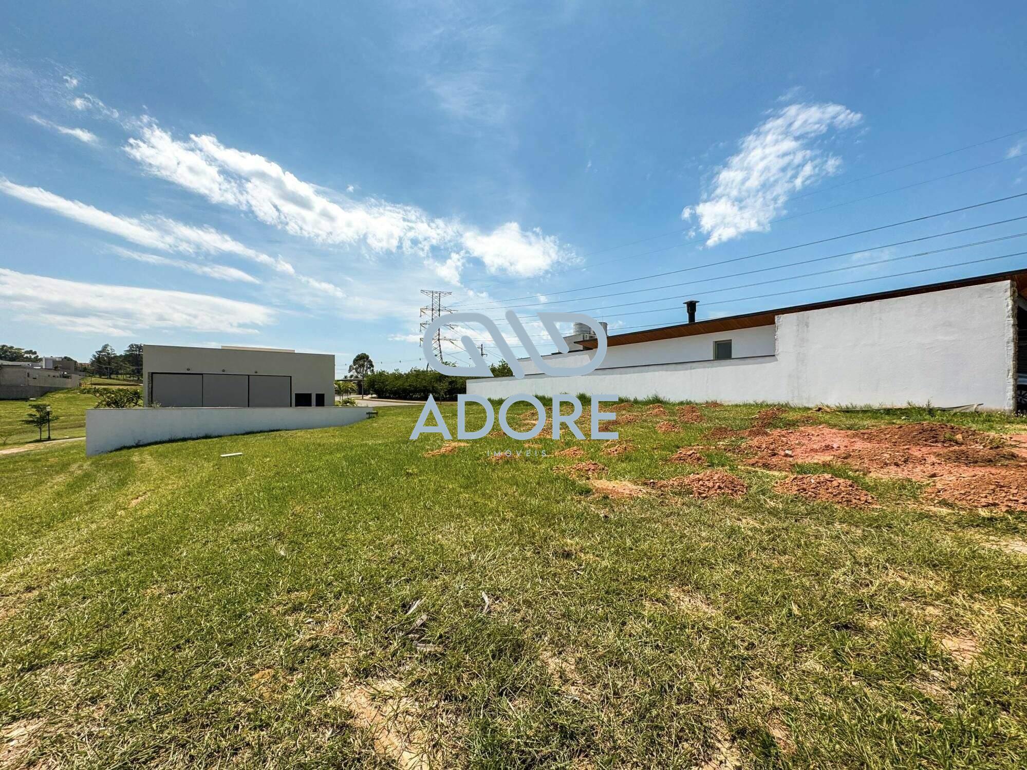 Terreno à venda no Condomínio Villas do Golfe: 