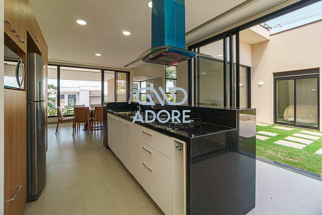 Casa de Condomínio à venda no Condomínio Villas do Golfe: 