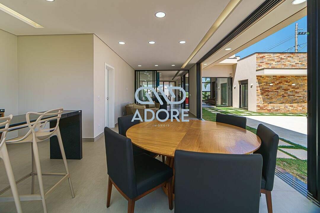 Casa de Condomínio à venda no Condomínio Villas do Golfe: 