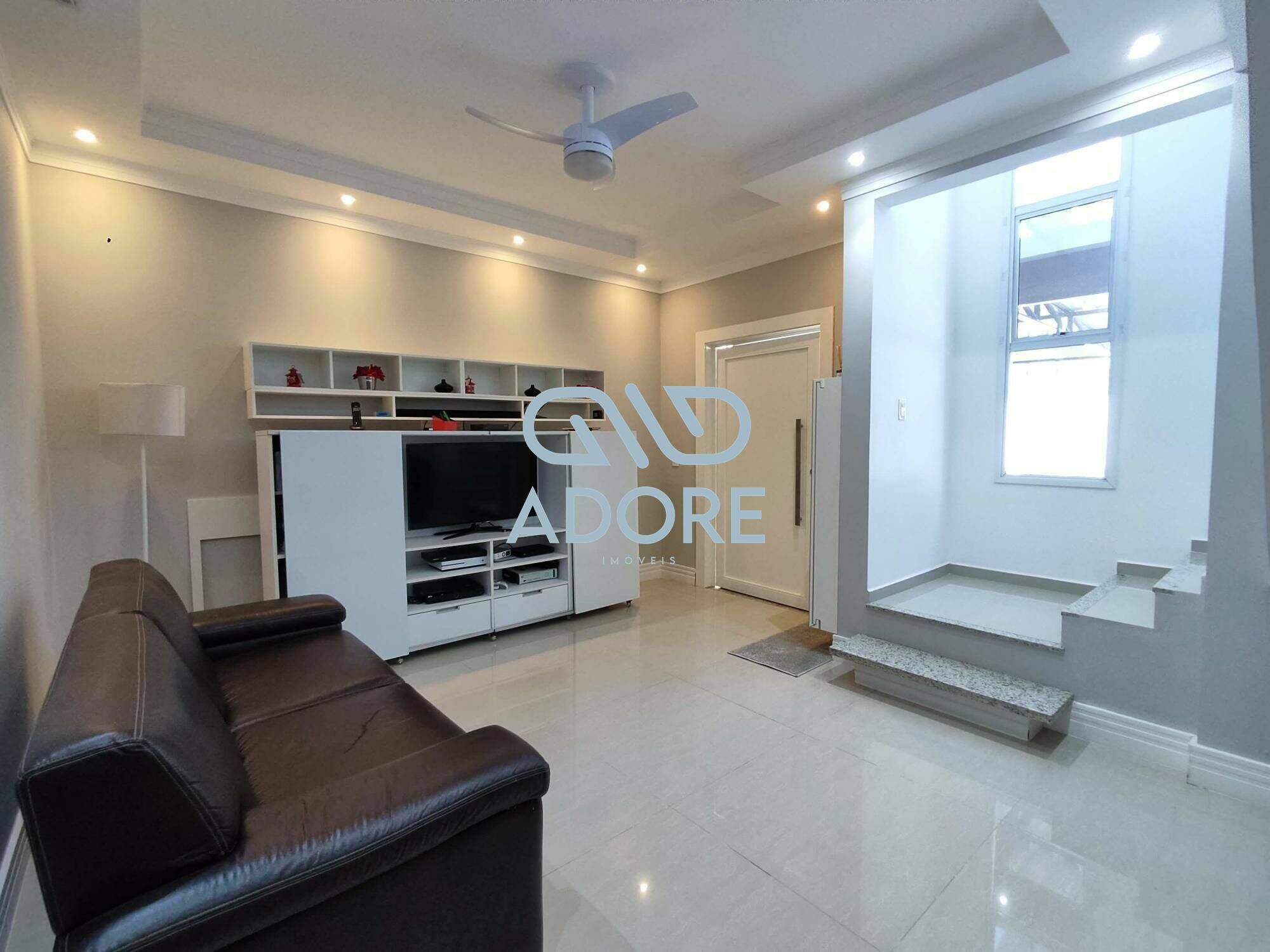 Casa de Condomínio à venda no Portal dos Sabiás: 