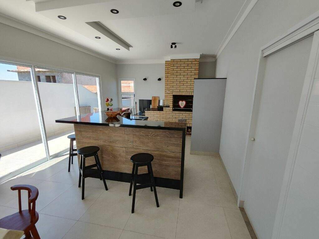 Casa de Condomínio à venda no Condomínio Mirante dos Ipês: 