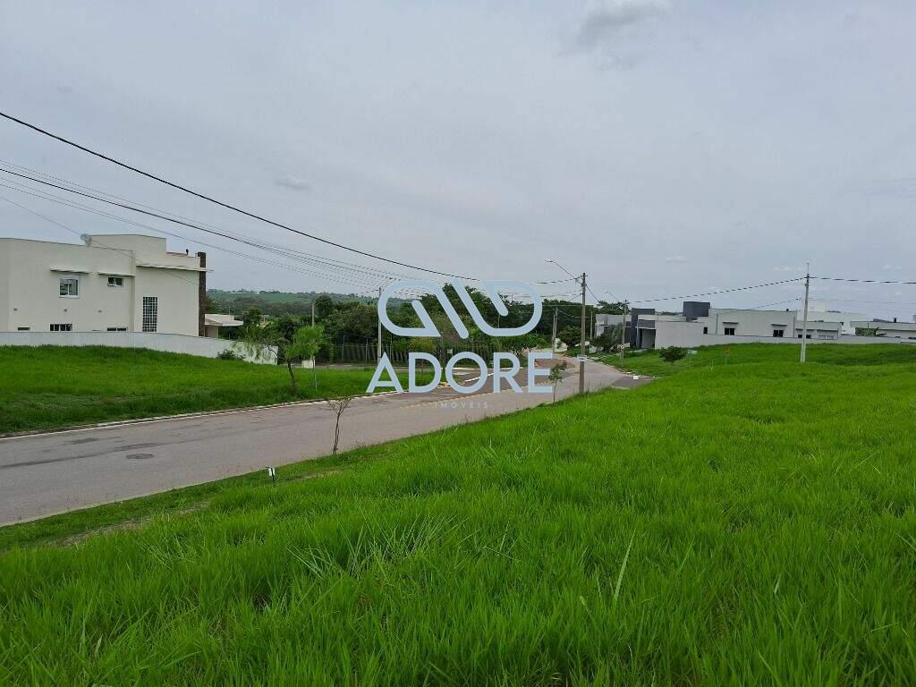 Terreno à venda no Condomínio Mirante dos Ipês: 